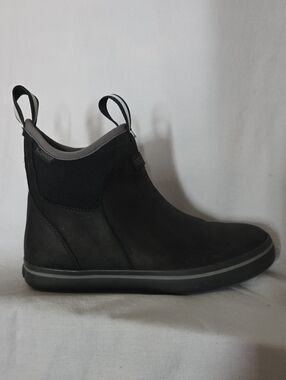 XTRATUF Women's Leather Ankle Deck Boot Fits 7.5-8